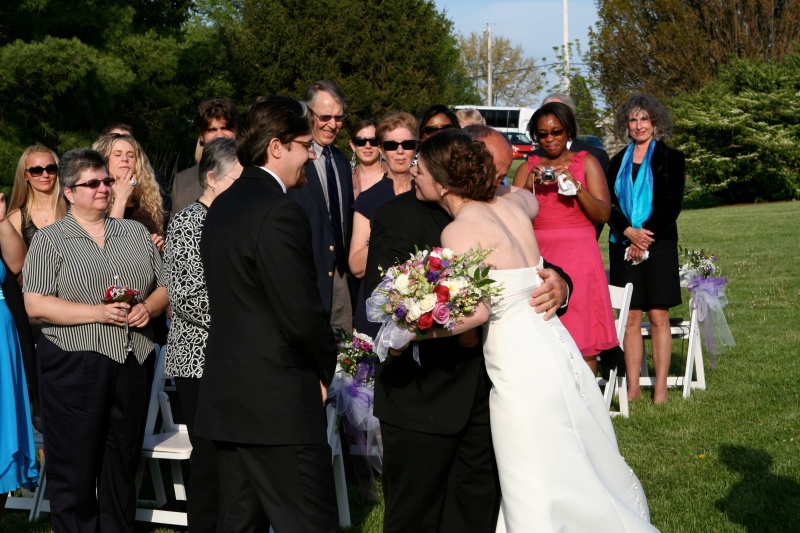 2010/04(April)/Lindsay Andrew Wedding/800x600_2010-04-23-104 Lindsay-Andrew Wedding.jpg